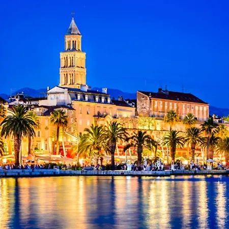 Holidays 11 Daire *
